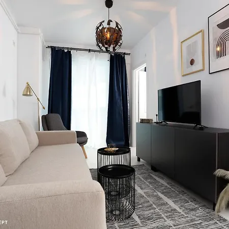 920 Apartment *