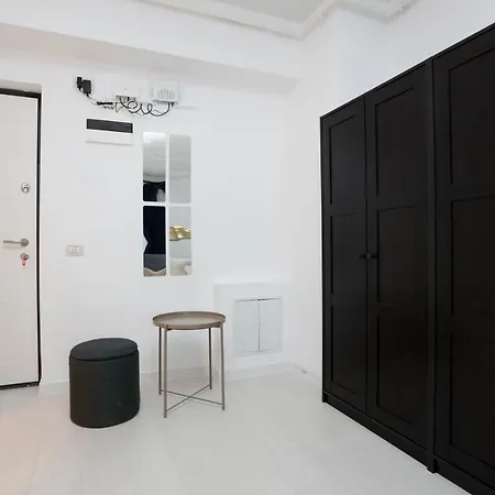 Apartment 920
